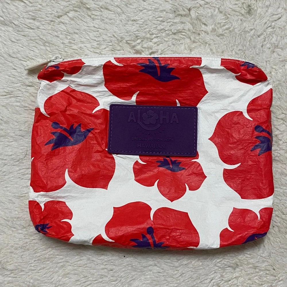 ❤️ Aloha Collection x Hawaiian Airlines Limited Edition Pouch